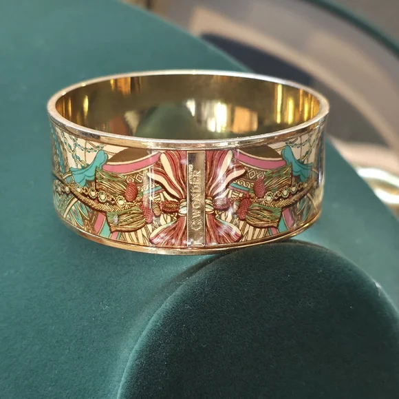 C Wonder By Christian Siriano Bangle - Picture 1 of 3